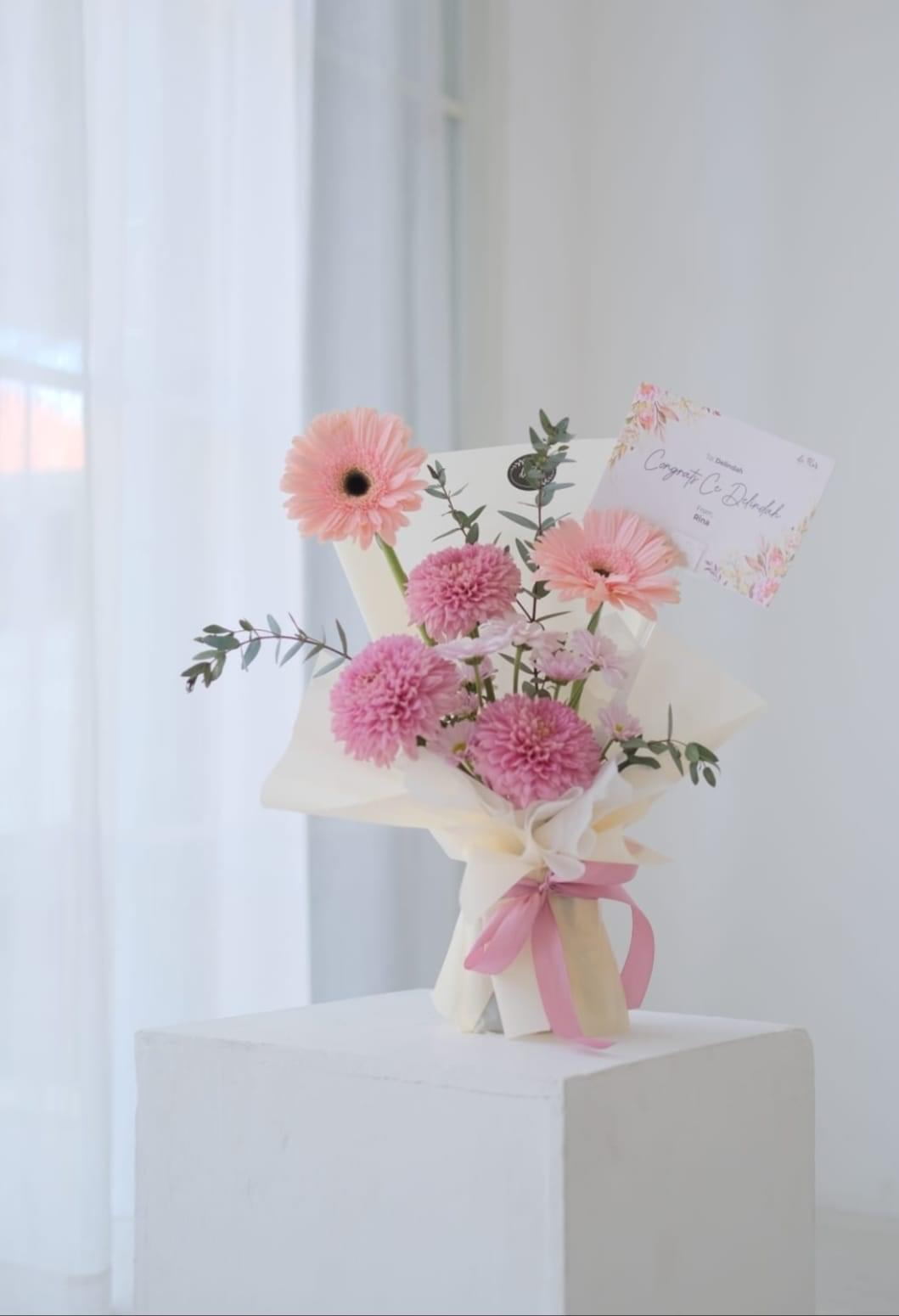 Mini Bouquet - Image 10
